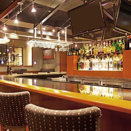 Holiday Inn Hotel & Suites Bloomington Airport By Ihg Eksteriør billede