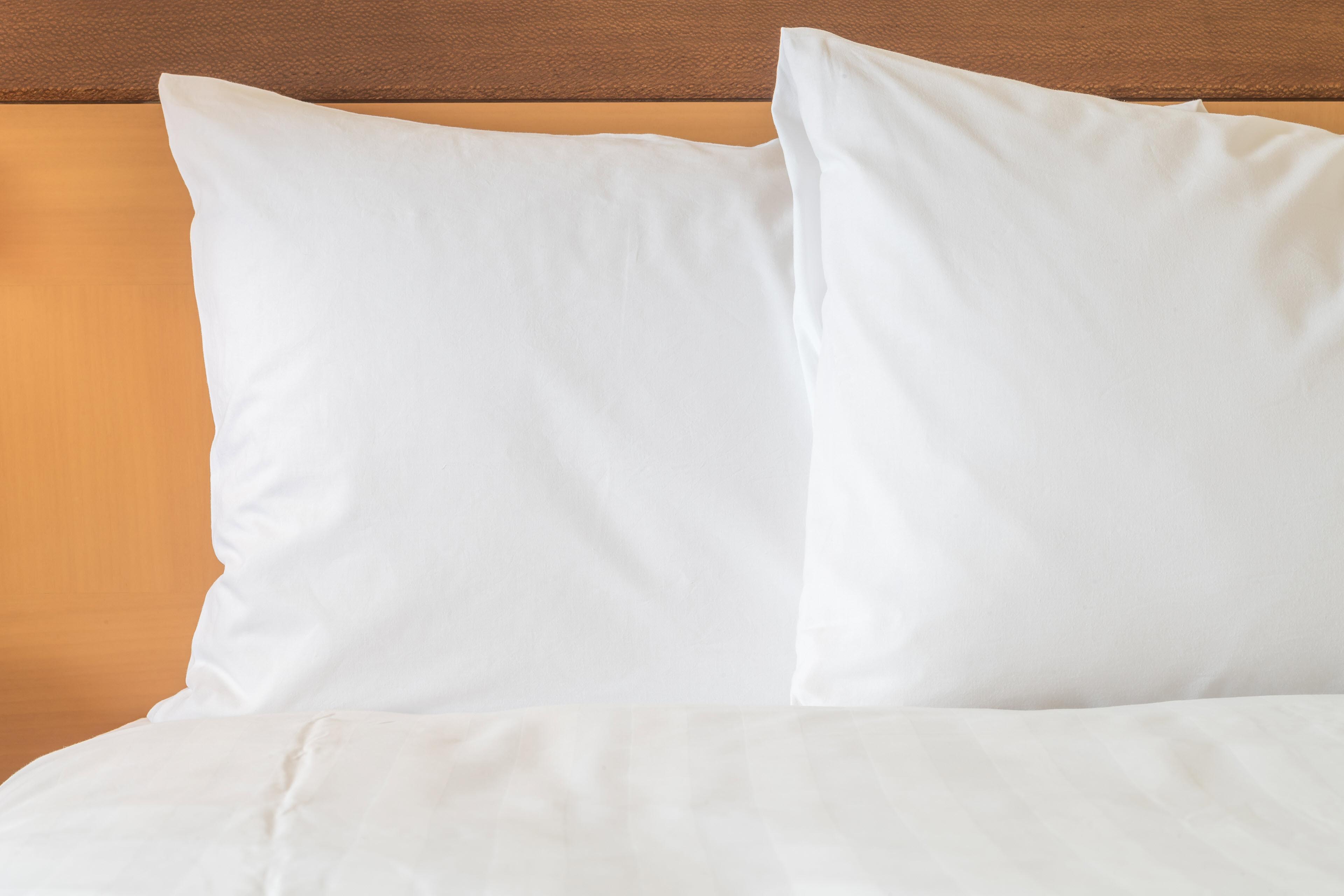 Holiday Inn Hotel & Suites Bloomington Airport By Ihg Eksteriør billede