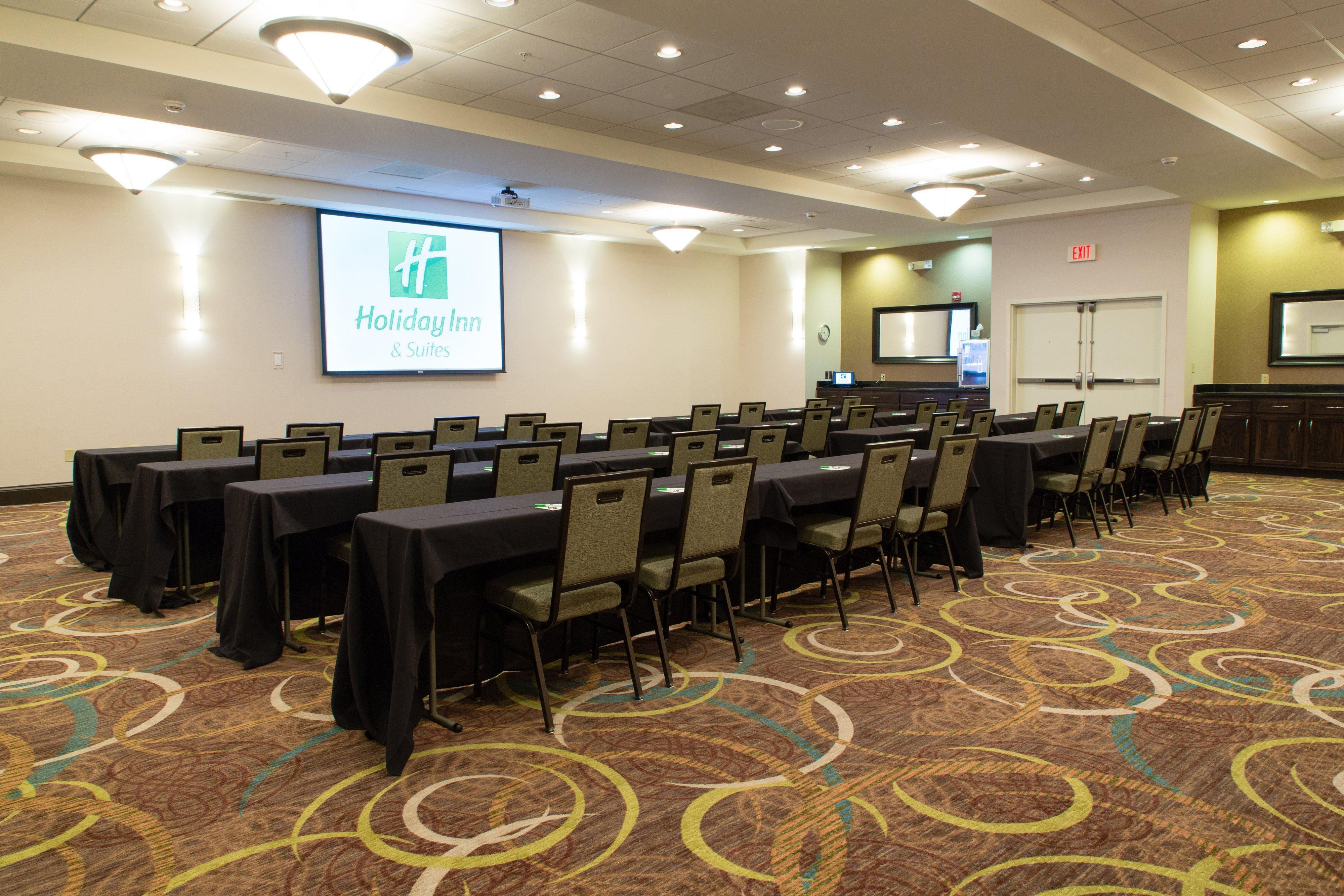 Holiday Inn Hotel & Suites Bloomington Airport By Ihg Eksteriør billede