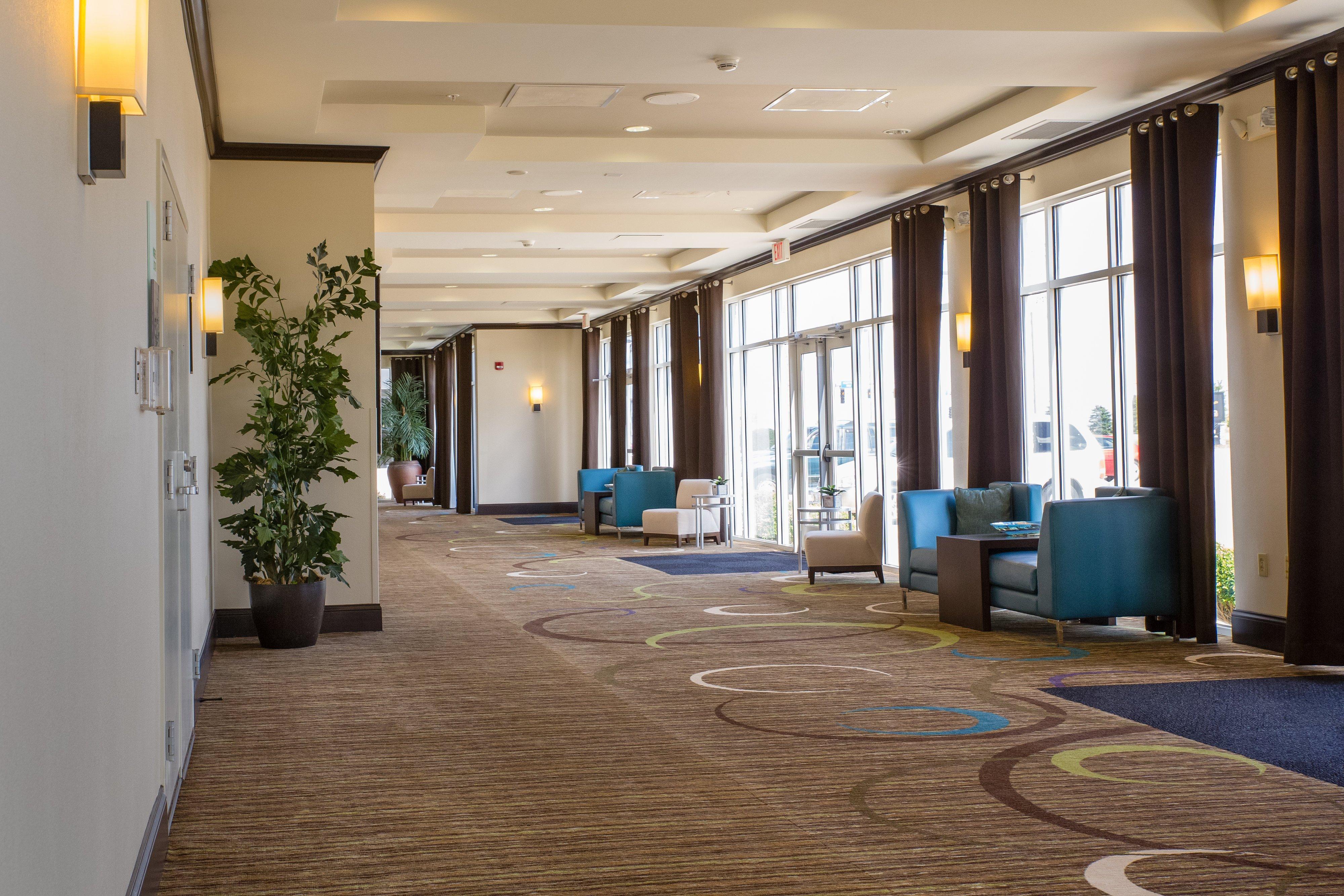 Holiday Inn Hotel & Suites Bloomington Airport By Ihg Eksteriør billede