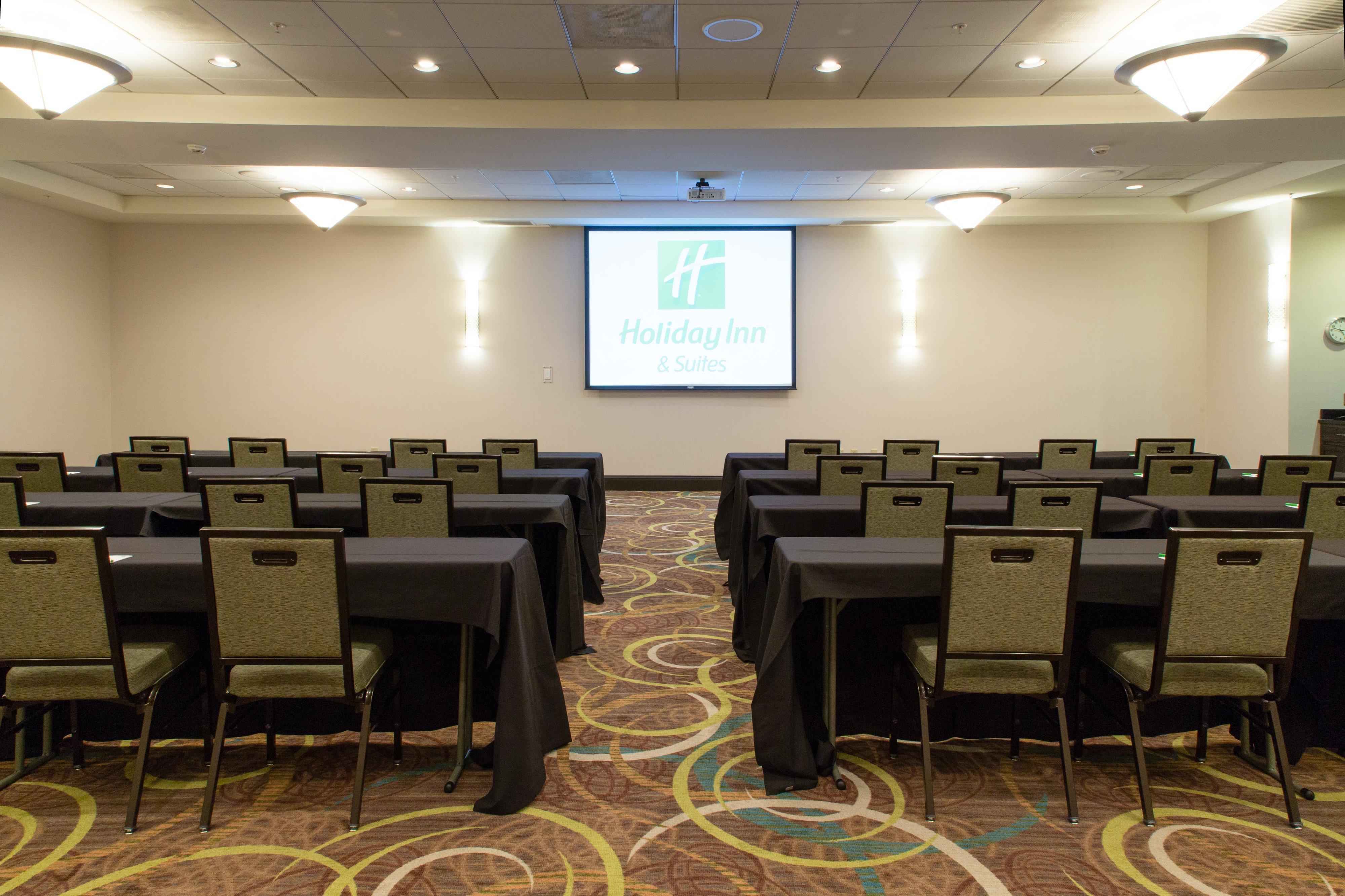 Holiday Inn Hotel & Suites Bloomington Airport By Ihg Eksteriør billede